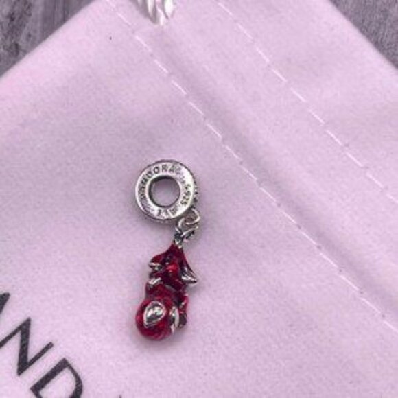 Spiderman Dangle Pandora charm - Picture 2 of 2